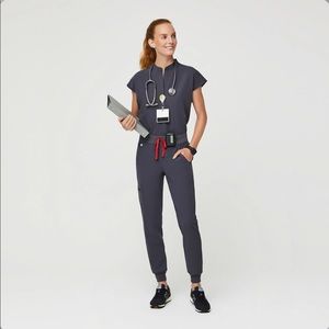 SOLD LIMITED EDITION FIGS Zamora Jogger Scrubs— size S